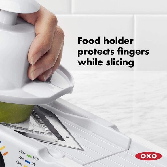 OXO Good Grips V-Blade Mandoline Slicer, fruit and vegetable slicer White - Picture 4 of 7